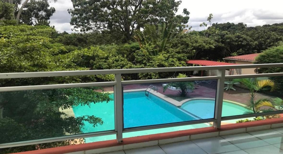 أنتاناناريفو Villa Aquarium المظهر الخارجي الصورة