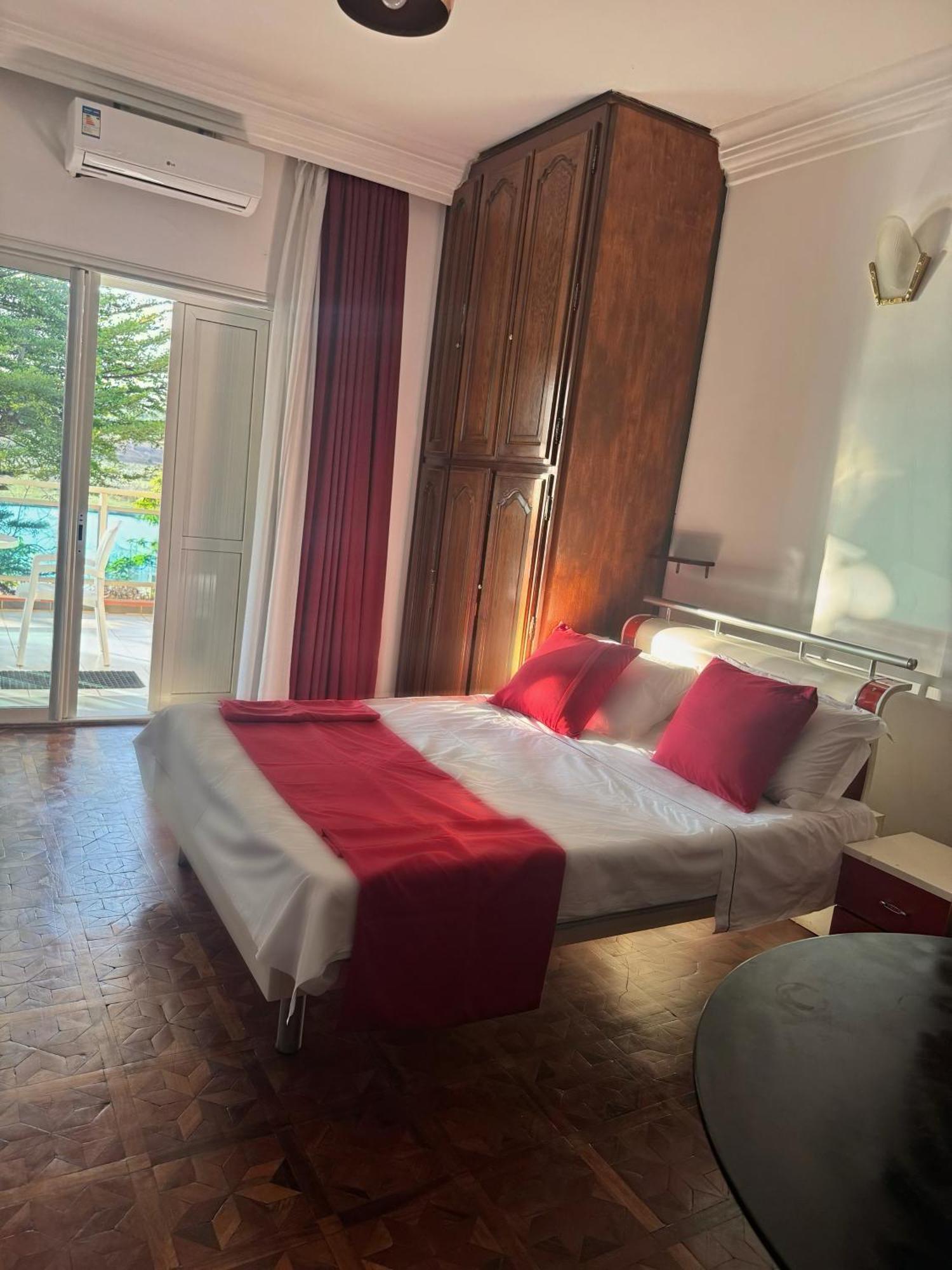 أنتاناناريفو Villa Aquarium المظهر الخارجي الصورة